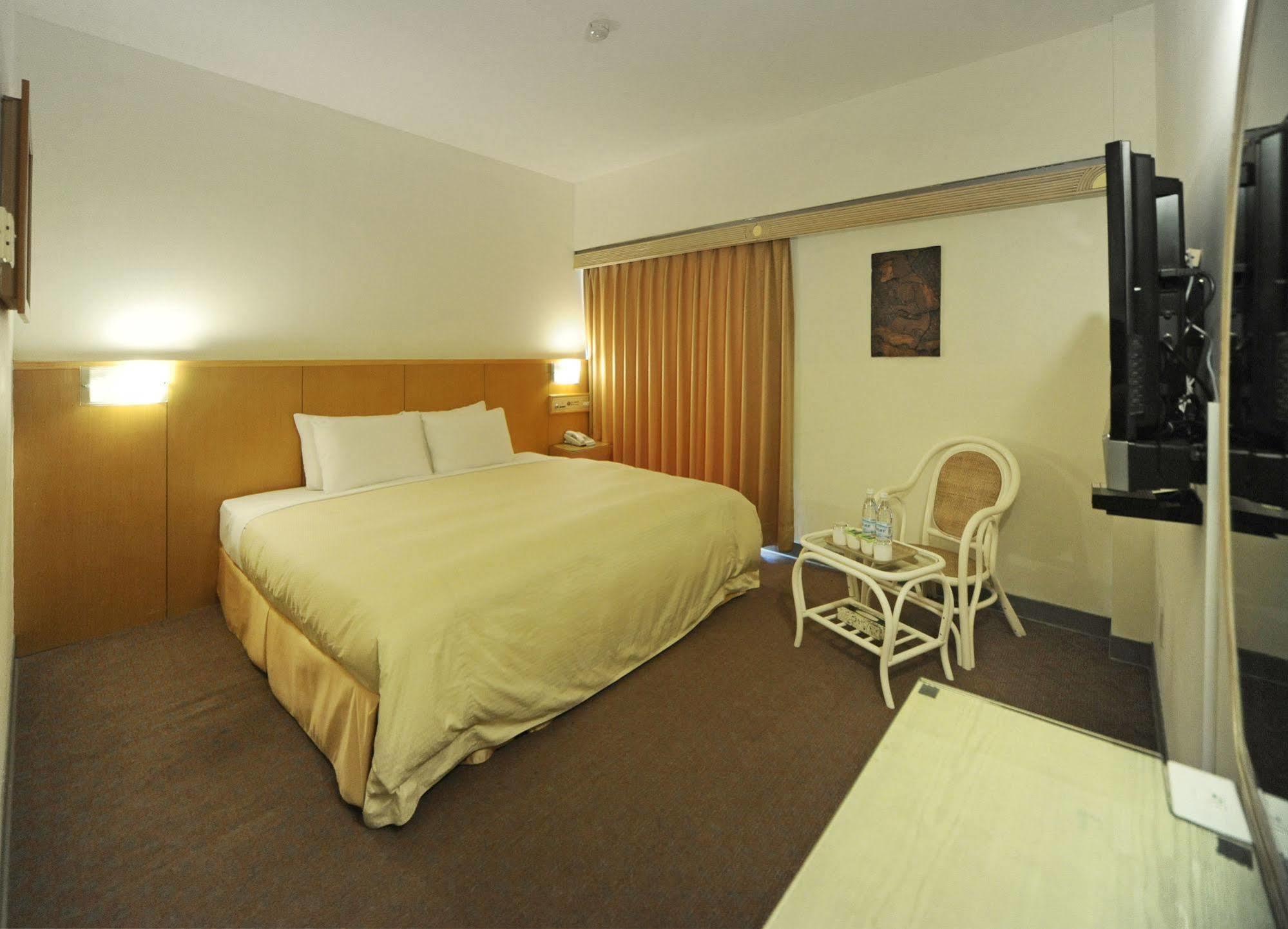 Astar Hotel Hualien Exterior foto